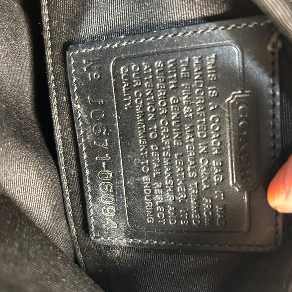 Coach vintage Black Signature Demi 6094 - Picture 8 of 8